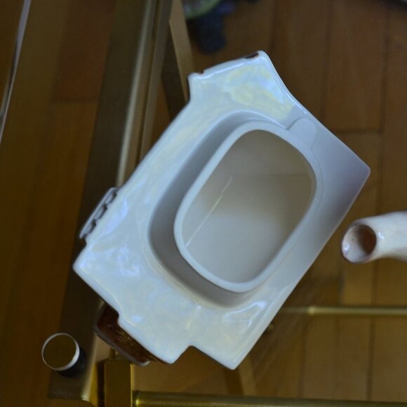 6” Mouse Tea Pot House Music Box from 1994 F.W. & Co. - Picture 9 of 13